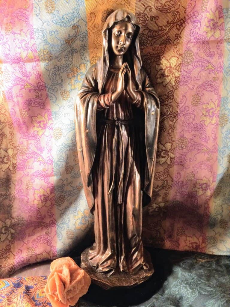 resin virgin mary statue